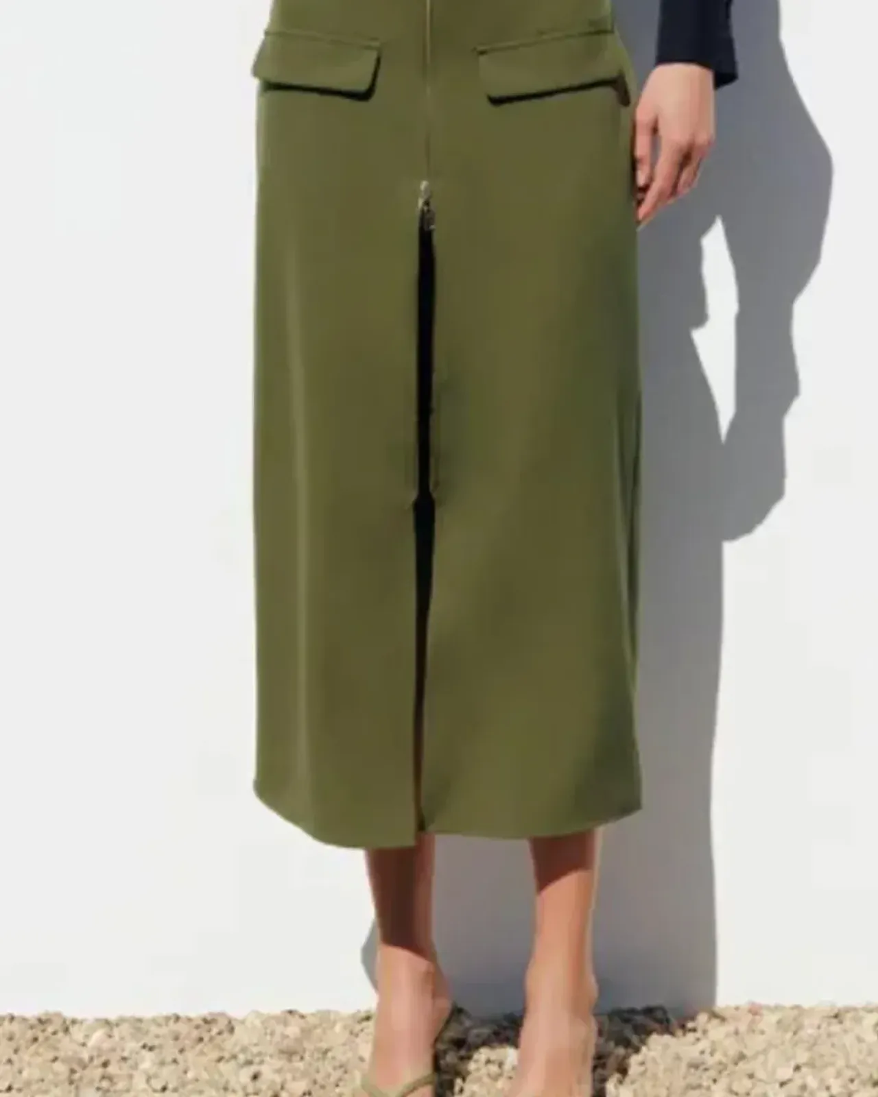 Zara cargo midi skirt